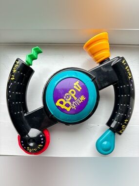 Bop It Extreme Hasbro 1998 Handheld Electronic Game Family Game Tested Works